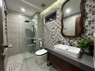 Apartment mit einem Schlafzimmer und Balkon — The Hota House